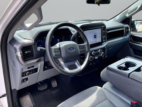 Used 2025 Ford F150 XLT w/ Equipment Group 301A Standard AWD/4WD image 20