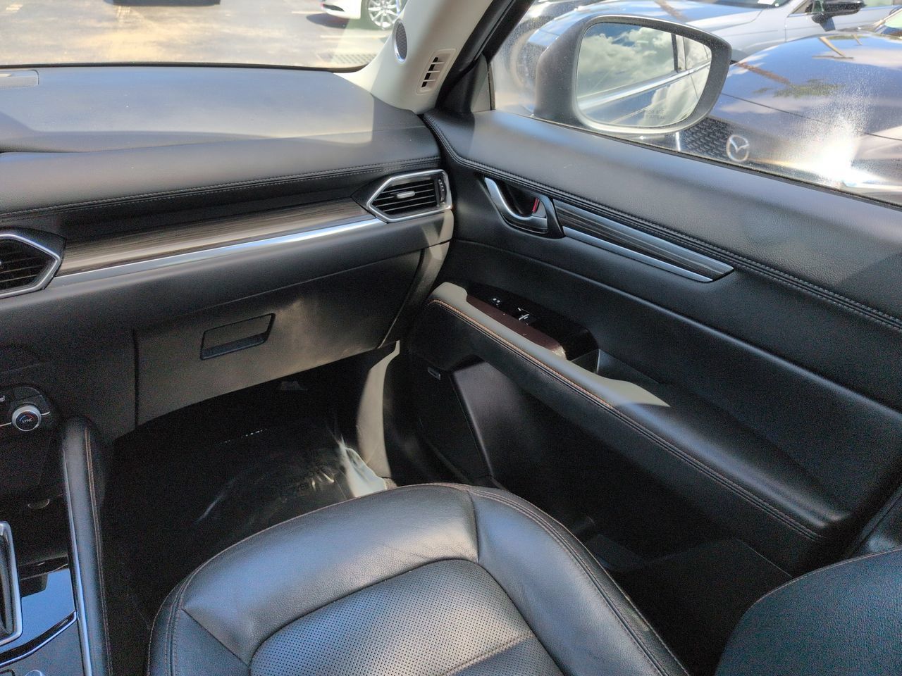 Used 2023 MAZDA CX-5 AWD 2.5 S w/ Premium Package image 17