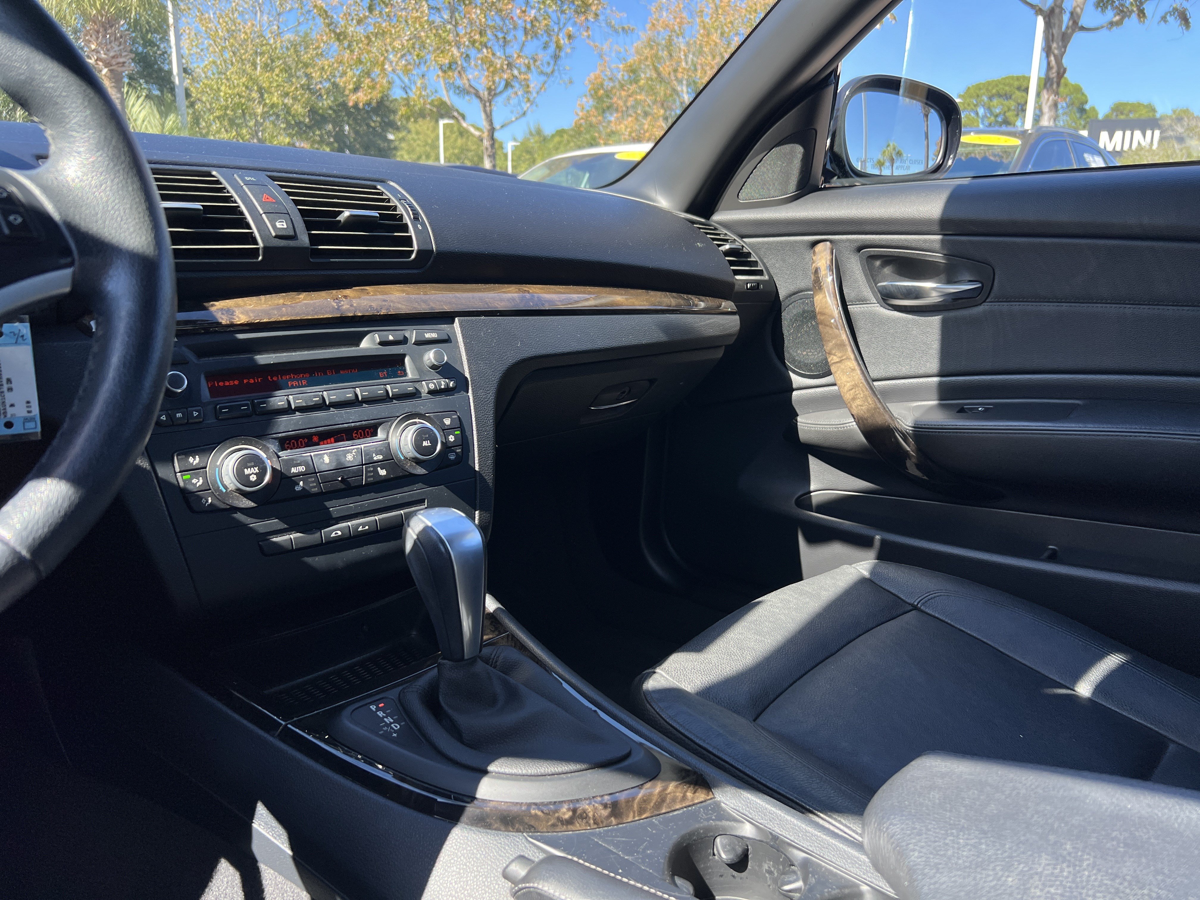 Used 2011 BMW 128i Convertible RWD image 27