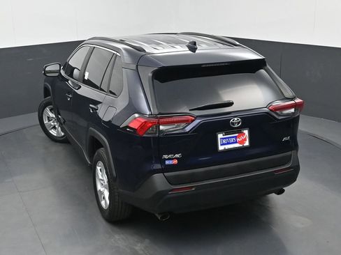 Used 2019 Toyota RAV4 XLE image 32