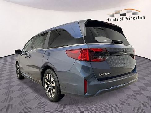 New 2026 Honda Odyssey EX-L image 5