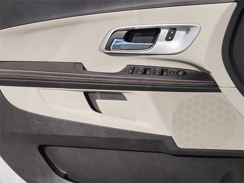 Used 2015 Chevrolet Equinox LT w/ Driver Convenience Package image 21