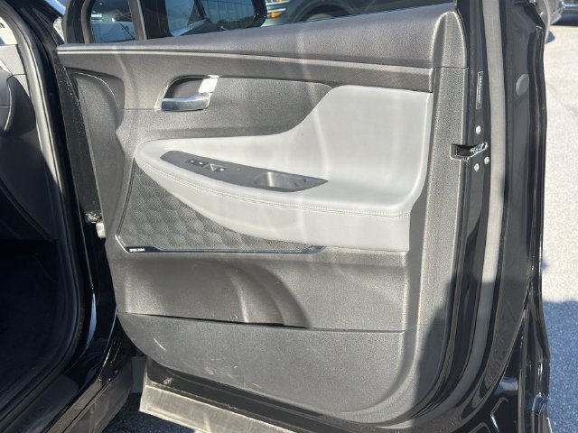 Certified 2023 Hyundai Santa Fe Limited FWD image 17