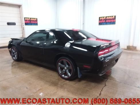 Used 2013 Dodge Challenger Rallye Redline image 3