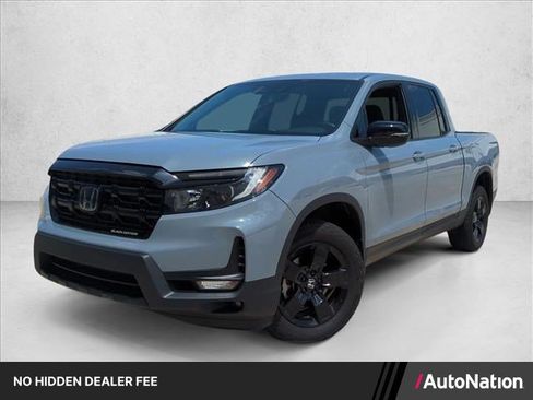 Used 2025 Honda Ridgeline Black Edition image 1