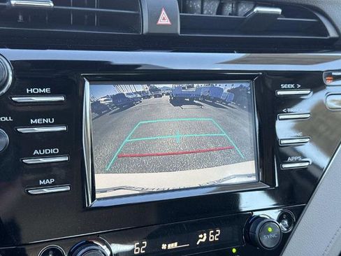 Used 2019 Toyota Camry LE image 16