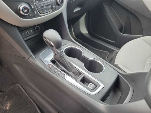 Used 2024 Chevrolet Equinox LT image 13