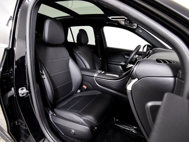 Certified 2025 Mercedes-Benz GLC 300 image 30