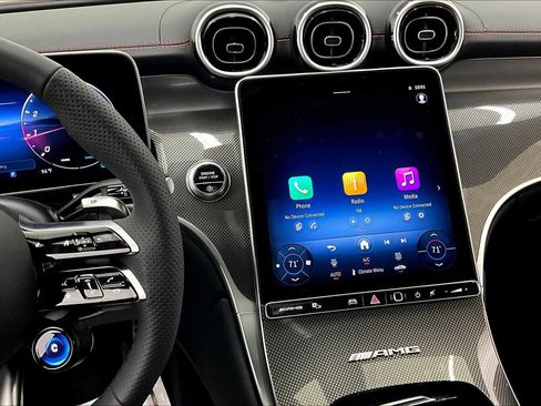 New 2025 Mercedes-Benz GLC 43 AMG AMG GLC 43 image 6