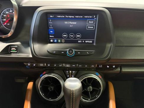 Used 2020 Chevrolet Camaro LT w/ RS Package RWD image 15
