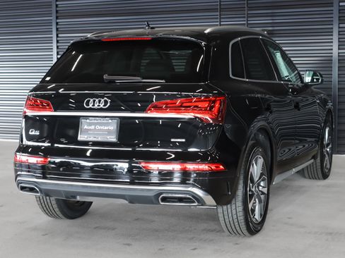 Used 2024 Audi Q5 2.0T Premium w/ Convenience Package image 17
