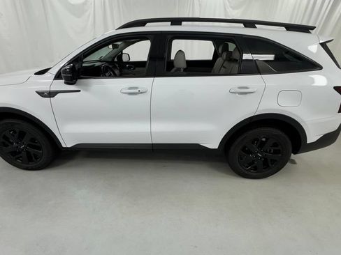 Used 2022 Kia Sorento S AWD/4WD image 6