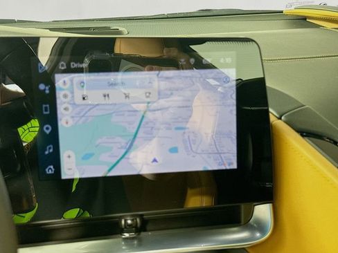 Used 2025 Chevrolet Corvette Stingray Preferred Cpe w/ 2LT image 15