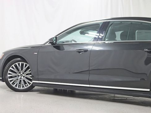 Used 2021 Audi A8 L 4.0T w/ Executive Plus Package image 11