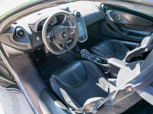 Used 2018 McLaren 570S Spider image 71