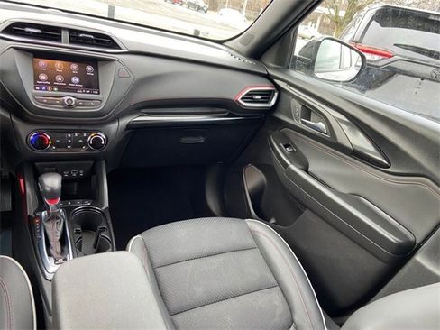 Used 2023 Chevrolet TrailBlazer RS image 15