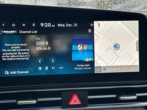 Used 2025 Hyundai Elantra Limited image 21