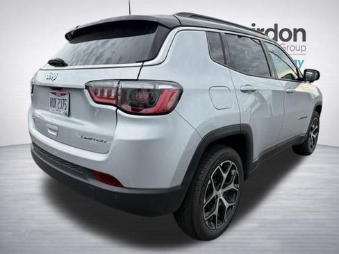 Used 2024 Jeep Compass Limited AWD/4WD image 14