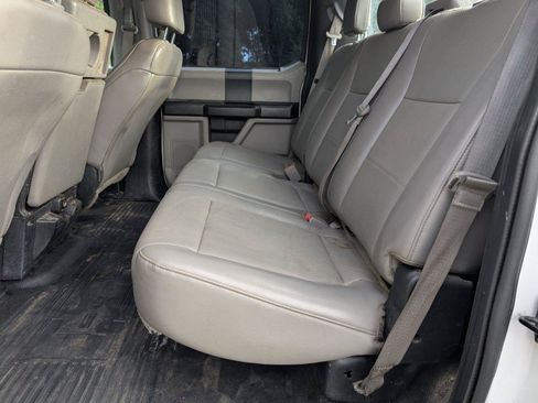 Used 2018 Ford F250 XL w/ Power Equipment Group AWD/4WD image 30