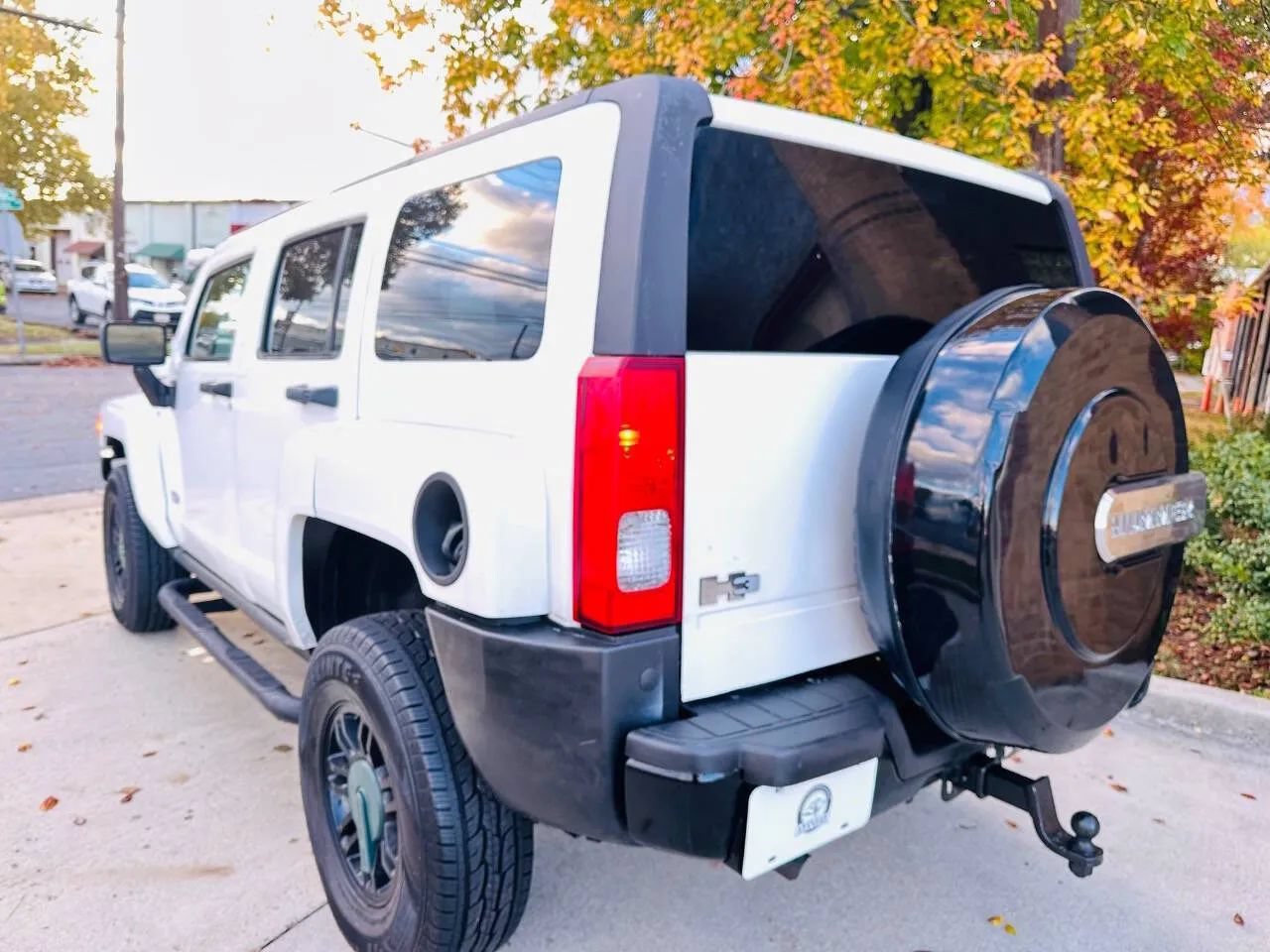 Used 2007 HUMMER H3 AWD/4WD image 9