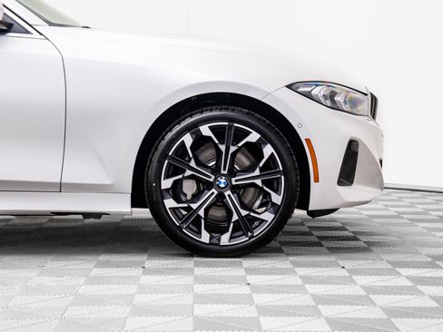 Used 2026 BMW 330i xDrive Sedan w/ Convenience Package AWD/4WD image 33