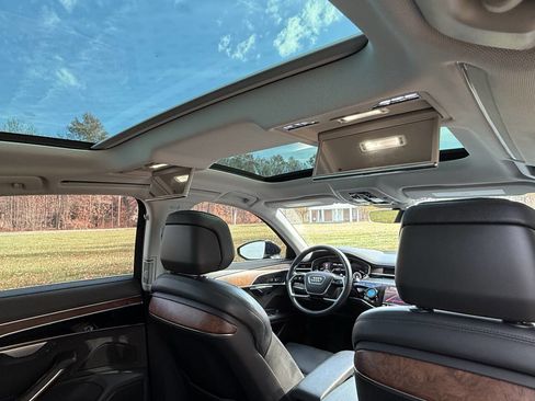 Used 2019 Audi A8 L 3.0T w/ Executive Package image 31