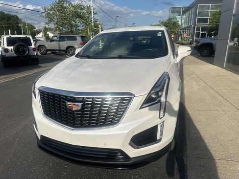 Used 2021 Cadillac XT5 Luxury FWD image 8