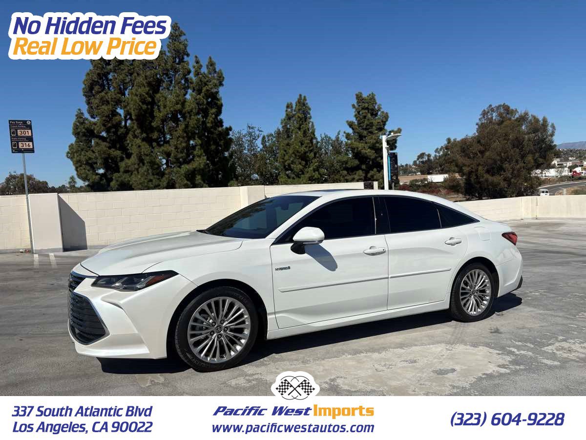 Used 2020 Toyota Avalon Limited w/ Advanced Safety Package FWD image 1