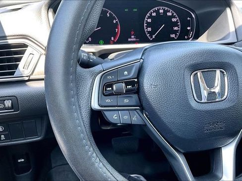 Used 2020 Honda Accord EX image 11