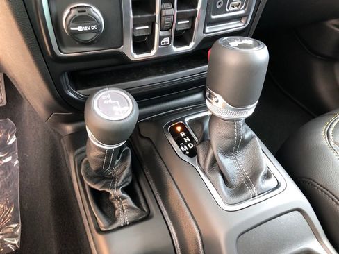 New 2025 Jeep Wrangler Sahara w/ Safety Group image 31