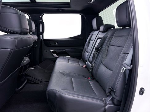 Used 2025 Toyota Tundra Limited image 40