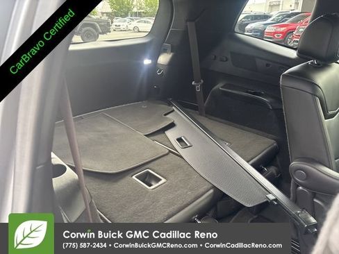 Used 2022 Cadillac XT6 Sport w/ Technology Package AWD/4WD image 39