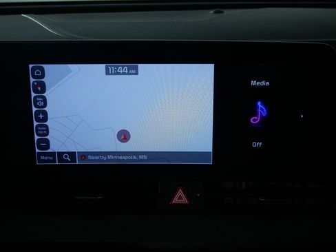 Certified 2024 Kia Sportage X-Pro AWD/4WD image 32