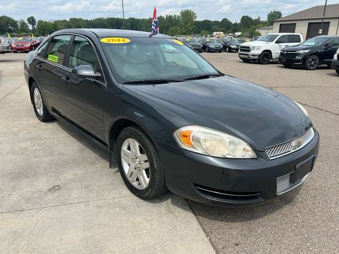 Used 2014 Chevrolet Impala LT w/ LT Sunroof Package FWD image 3