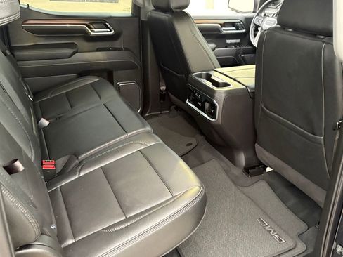 Used 2025 GMC Sierra 1500 Denali w/ Technology Package AWD/4WD image 45