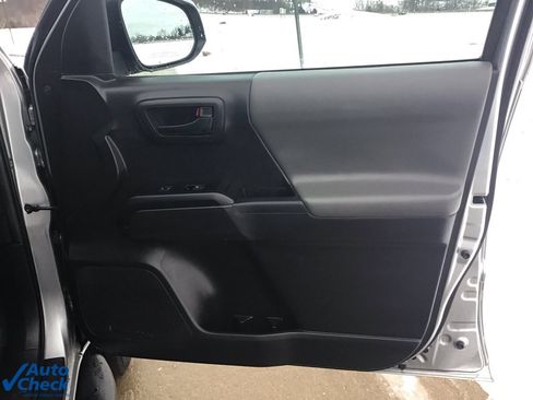 Used 2023 Toyota Tacoma SR image 17