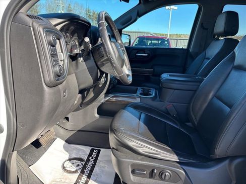 Used 2019 Chevrolet Silverado 1500 LT Trail Boss image 11