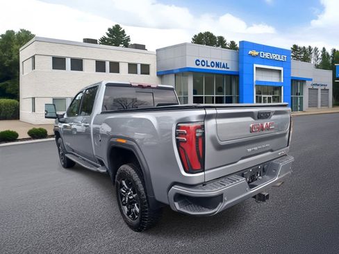 Used 2024 GMC Sierra 2500 AT4 w/ AT4 Premium Plus Package image 5