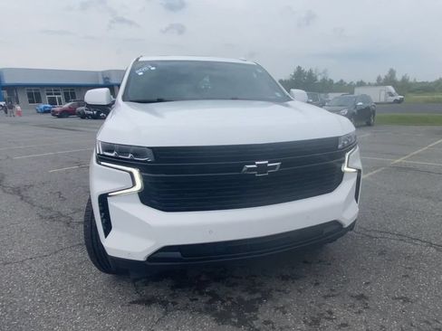 Used 2023 Chevrolet Tahoe RST w/ Luxury Package AWD/4WD image 3