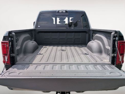 New 2026 RAM 2500 Big Horn AWD/4WD image 33