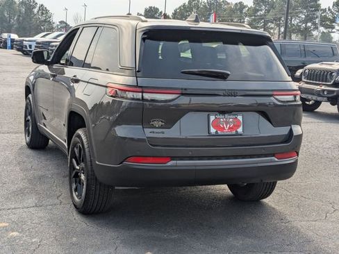 New 2026 Jeep Grand Cherokee 4WD image 7