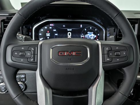 New 2026 GMC Sierra 1500 SLT w/ SLT Convenience Package AWD/4WD image 15