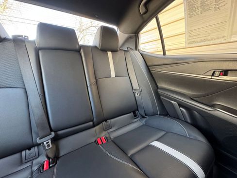 Used 2025 Toyota Camry SE image 37