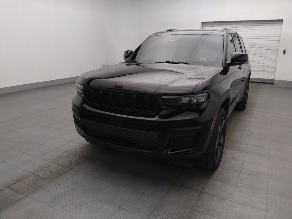 Used 2023 Jeep Grand Cherokee L Laredo RWD image 15