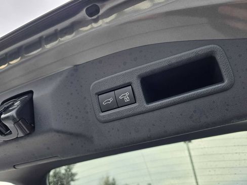 Used 2024 Toyota bZ4X XLE image 18