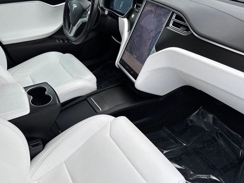 Used 2017 Tesla Model S 100D image 32