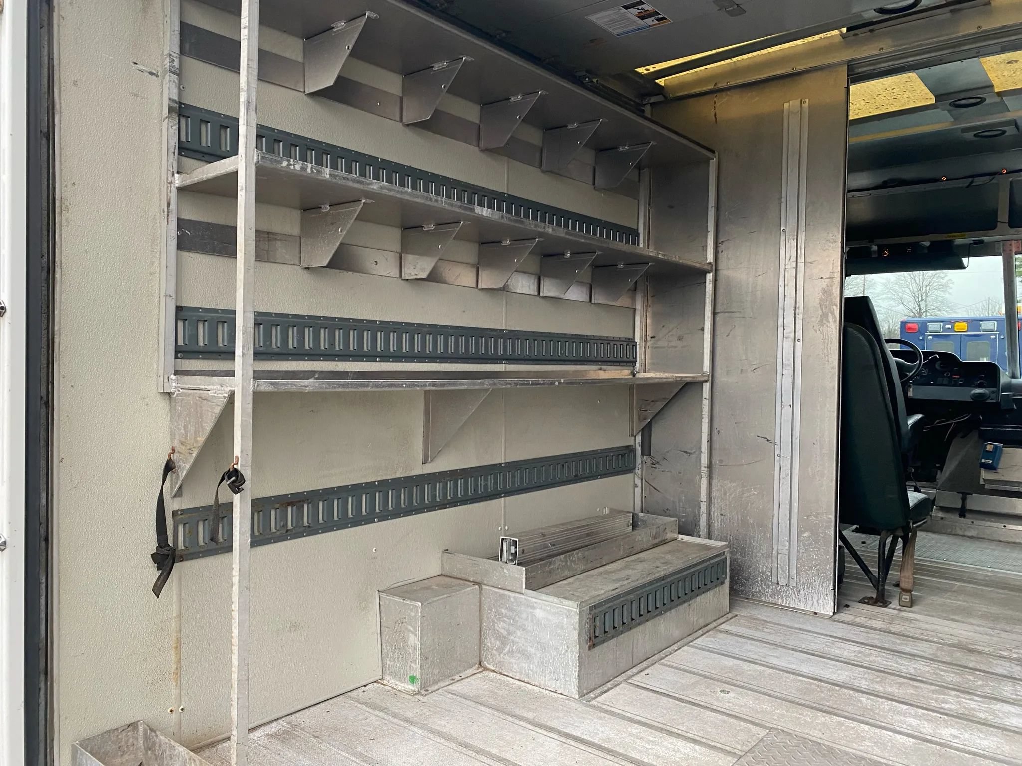Used 2013 Ford E-350 and Econoline 350 Super Duty w/ Air Conditioning Prep Pkg RWD image 24
