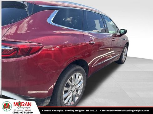 Used 2021 Buick Enclave Essence w/ Sound and Sites Package AWD/4WD image 5