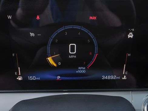 Certified 2024 Chevrolet Trax LT FWD image 16