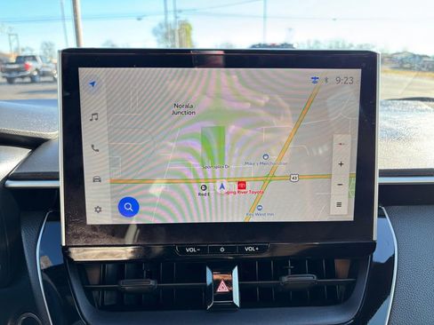 Used 2025 Toyota Corolla Hybrid Sedan image 26